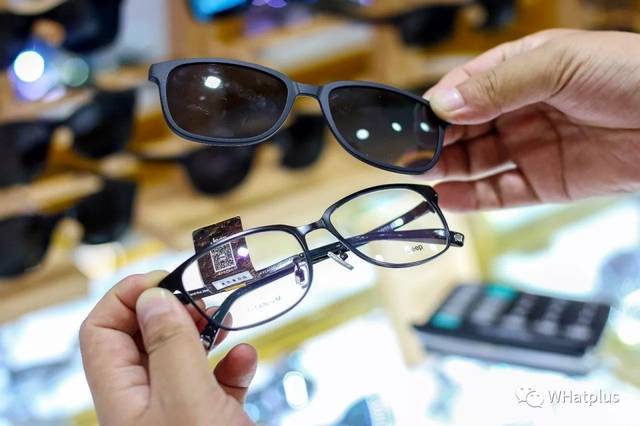 在武汉这座眼镜王国，我就做了一件事：砍价！