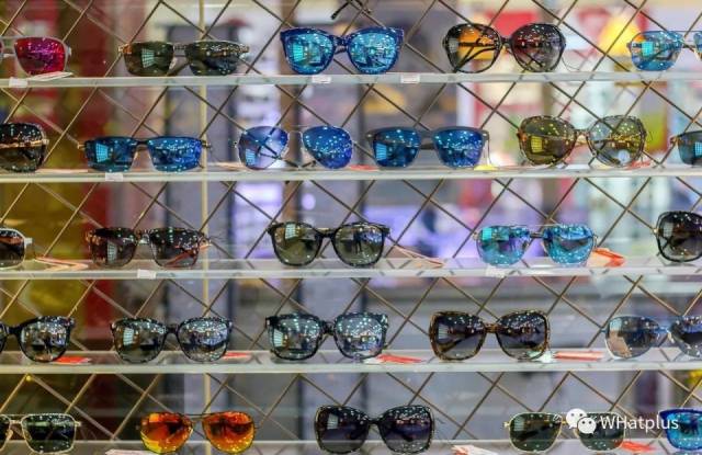 在武汉这座眼镜王国，我就做了一件事：砍价！