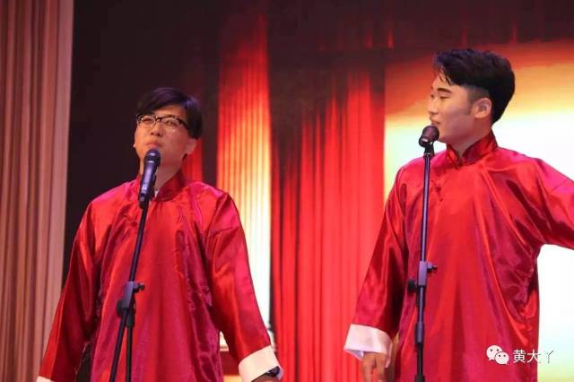 【重磅】火遍网络的《脱口秀大会》段子王,竟!是!我!黄科院!!大学长!
