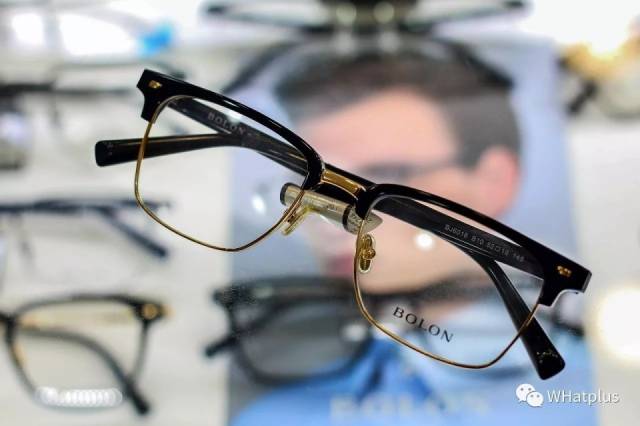 在武汉这座眼镜王国，我就做了一件事：砍价！