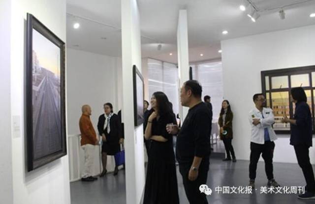 这个景象和大家看到的好像是司空见惯