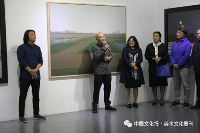 这个景象和大家看到的好像是司空见惯