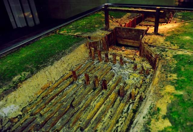 南越国木构水闸遗址是西汉南越国(约前203年至前111年)都城番禺城的排