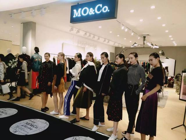 【东营振华】邀请函丨新振华,新风尚!诚邀您的莅临!