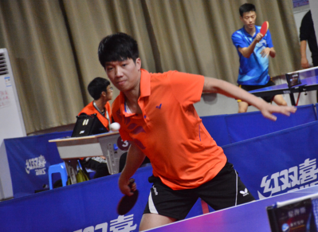 尤其是前乒乓球省队选手刘舒健,乒乓球高手黄晨的精彩表现,让