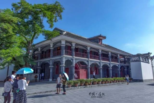 长征文化 是遵义历史文化的重要组成部分.