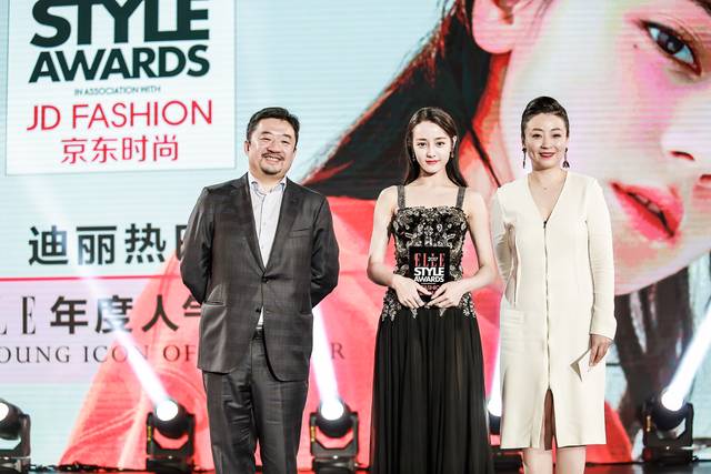 视点丨星光璀璨十年盛事 共贺风尚新时代