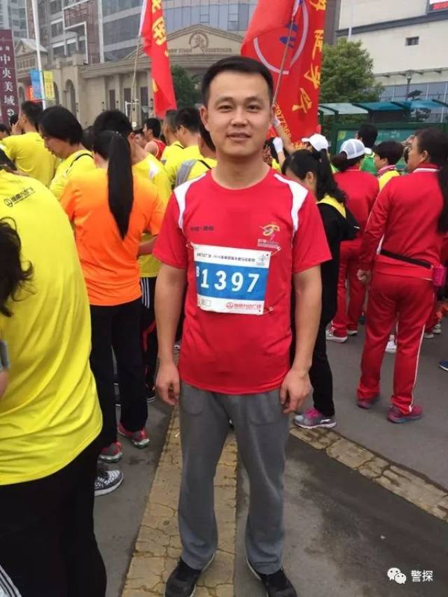 警队荣耀走近安徽警界唯一的十九大代表刑警张万党