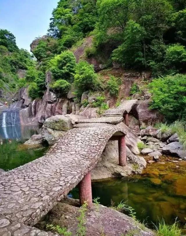 推荐路线:温州乐清小岙村-龙潭坑水电站-筋竹涧-能仁寺