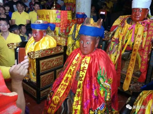 广泽尊王率十三行祠太子尊王封茔祭祖盛况