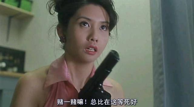 性感女神邱淑贞,那些年和李连杰甄子丹演过电影,还有他们