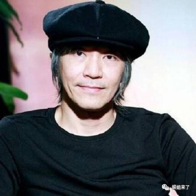 今日娱乐八卦有点多！周星驰助理辟谣，赵丽颖被央视点名，舒畅失声，唐嫣罗晋分手？