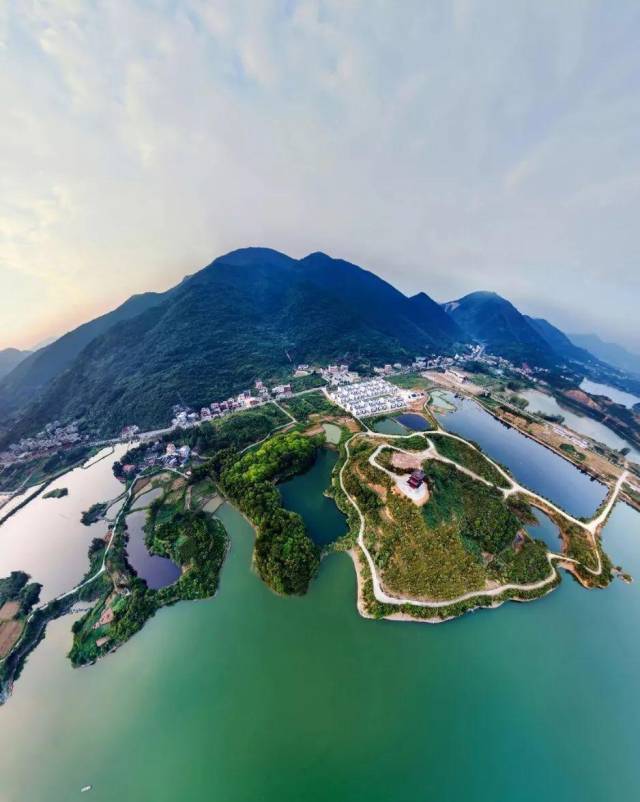 鸟瞰图——悠悠富水碧连天