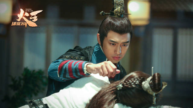 2018年古装大戏混战，范冰冰赵丽颖欲霸屏，最受