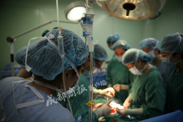 “每月都来月经”女子怀孕8月浑然不知 一查竟还有宫颈癌