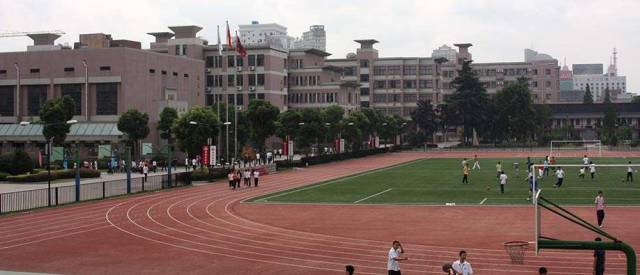 南通一中学被国家点名,江苏仅5所中学上榜.
