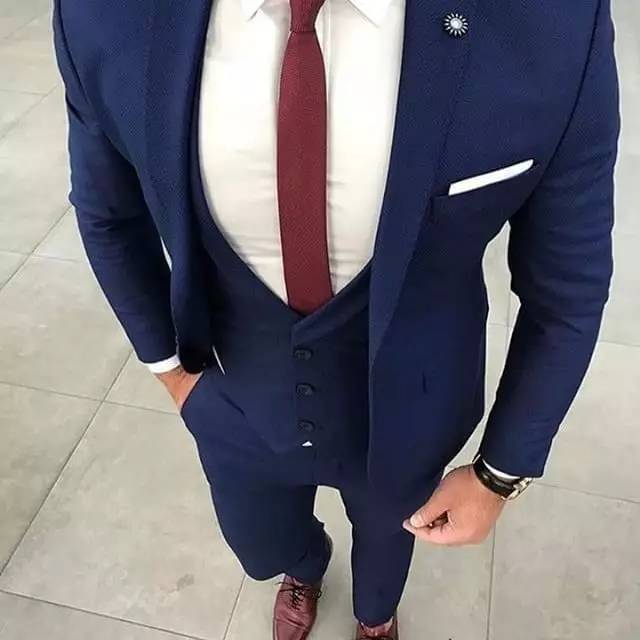 有肌肉,穿正装的男人,才是世界上最毒的药!