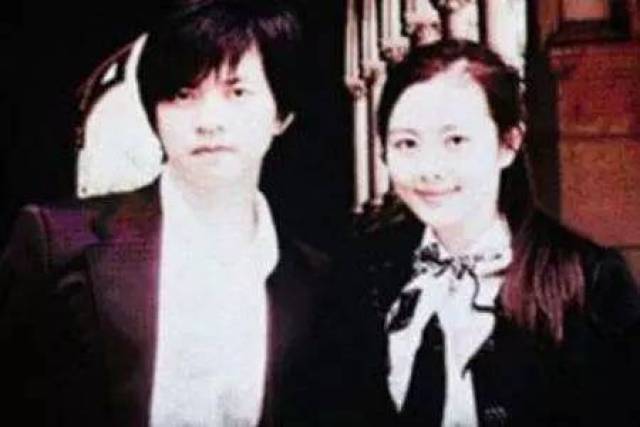 李健称自己的妻子为"小贝壳", 小贝壳就叫他"先生".