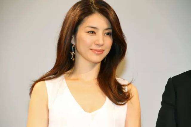日本评选最治愈的老婆top10,新垣结衣竟然不是第一!