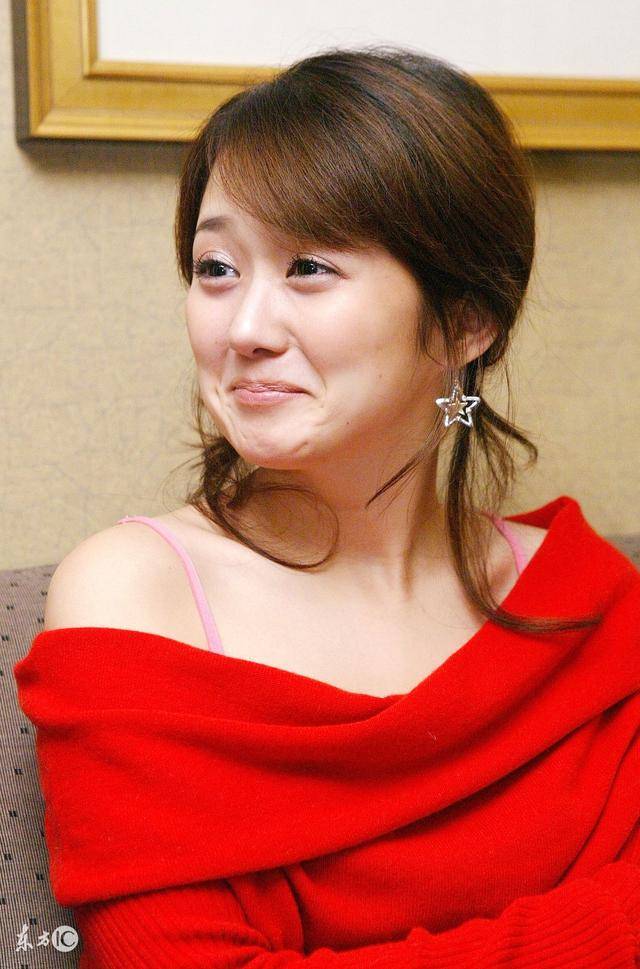 韩国演员张娜拉被封杀8年重回中国捞金,36岁还能行吗?