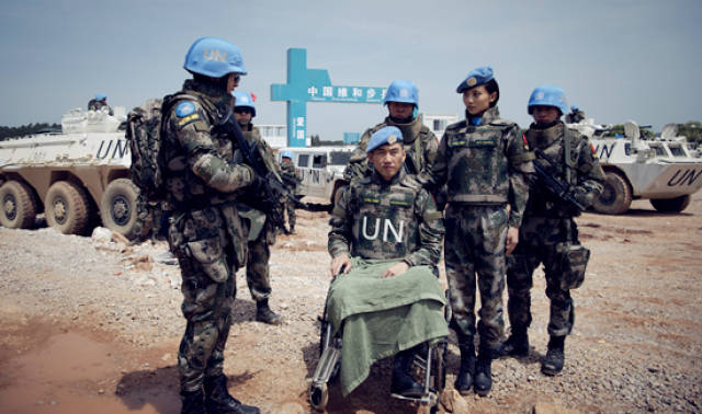 《维和步兵营》热播 何达断腿失战友虐心升级