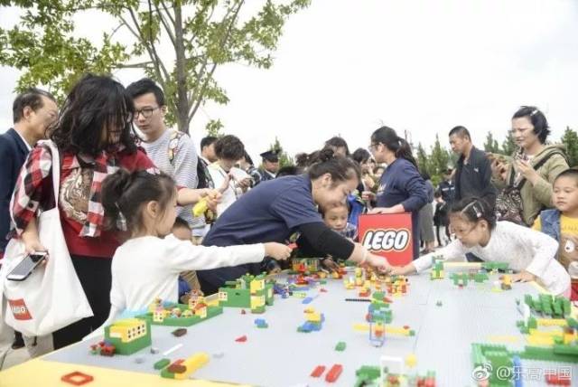 丹麦国宝IP乐高今年深度布局中国,他们做了什么来吸引中国中产阶