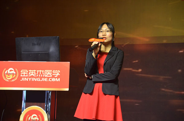“金爵”三十而立这座世金年会-官方体育与电竞娱乐平台实时赛事直播与竞猜界电影“百花园”生机盎然