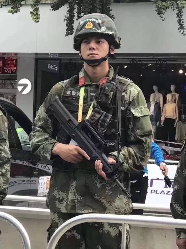 【火了】今天,桂林一位武警小哥爆红,你们不是说好