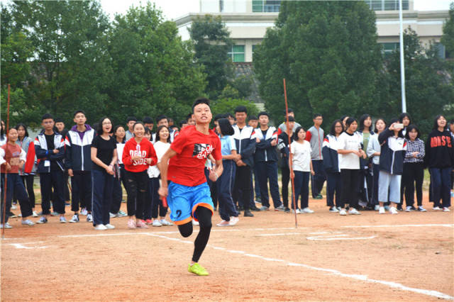 锻炼身体 奋发图强——浏阳市第九中学第二届体育运动