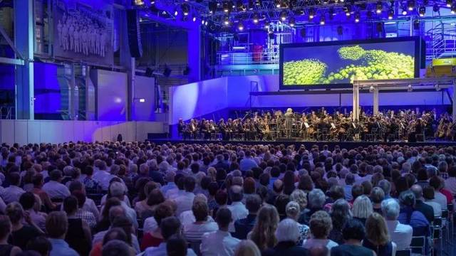 LEOPARD紧凑式线性阵列扬声器 如何实现不可能的任务?