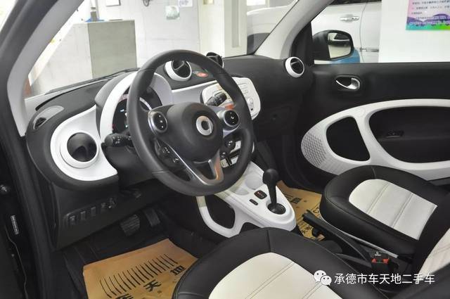 车天地精选:2017款smart fortwo 1.0l