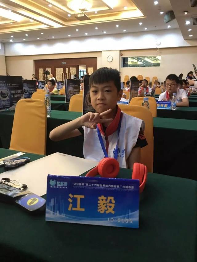 2СʱЧһѧڵӢﵥʣ0ԪԪҳϷ˽ĳ