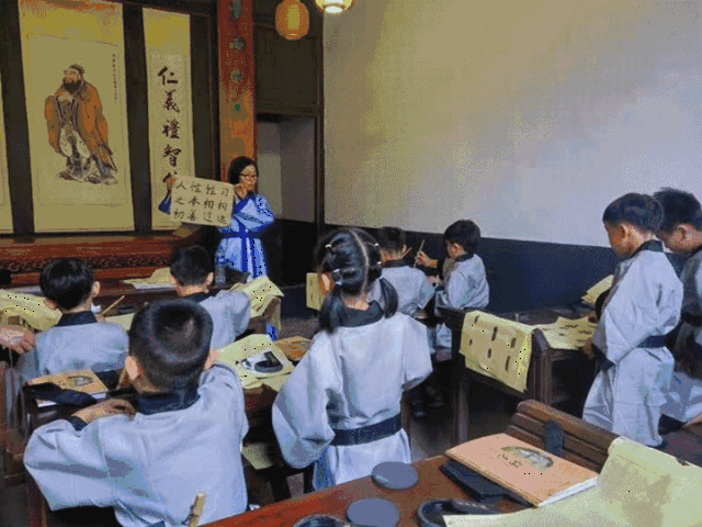 学国学,做糍粑