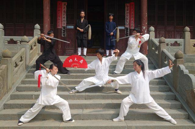 武院创始人史飞之子,史飞道长嫡传,秘传老架太极的衣钵传人,武当玄武