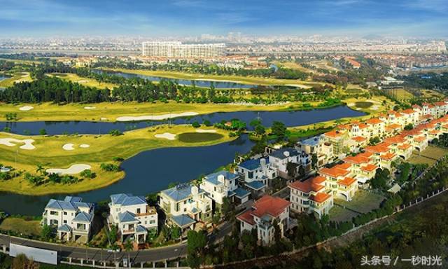 图中是广东佛山市顺德区北滘镇,其2016年的gdp为475亿元,在全国所有镇