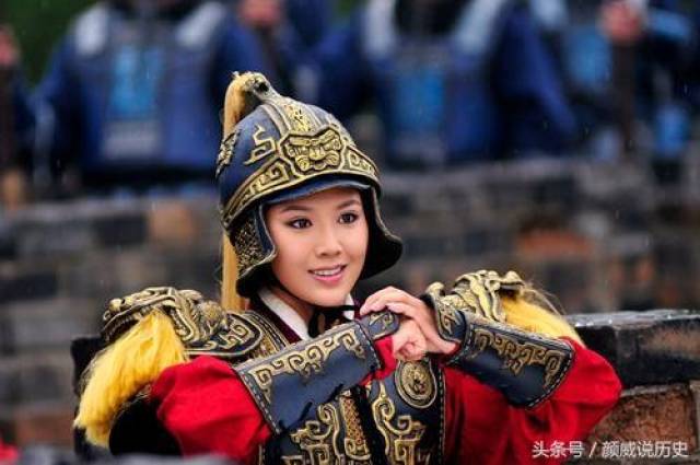 第一位是花木兰.