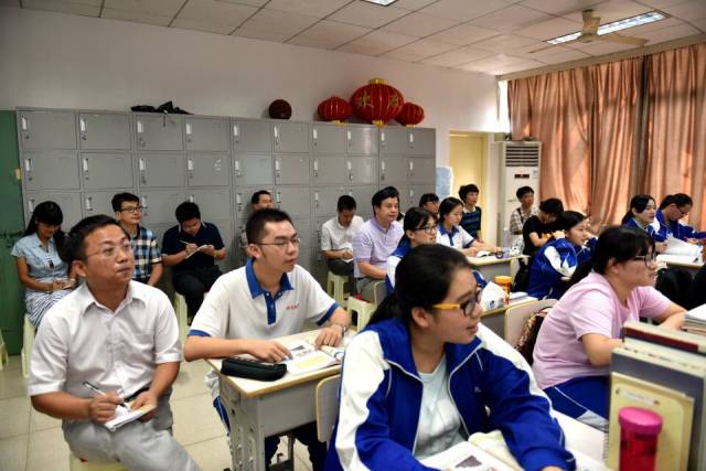 【科教新报】英语课,为什么上得如此国际范?