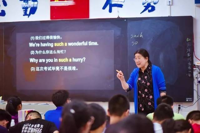 【科教新报】英语课,为什么上得如此国际范?