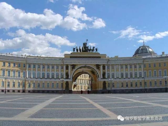 圣彼得堡国立大学:普京的母校,8位诺贝尔奖获得者