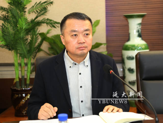 副校长王延明汇报整改工作情况