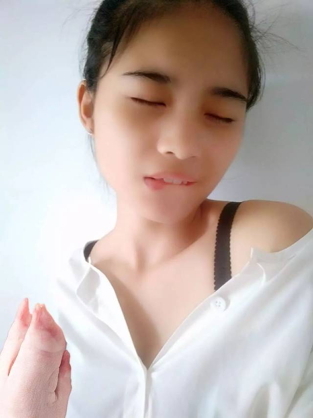 求大神p图第58期:豆哥我们笑起来是不是很有内涵