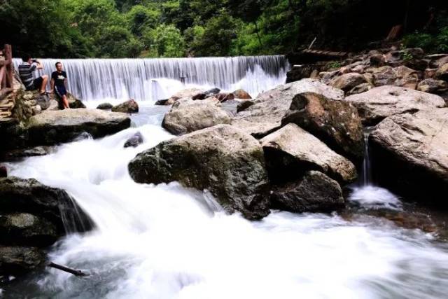 神丽峡景区携手能诚集团,打造旅游综合型生态开发示范