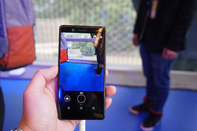 诺基亚7深度体验报告:蔡司镜头依旧完美 外形设计用心良苦