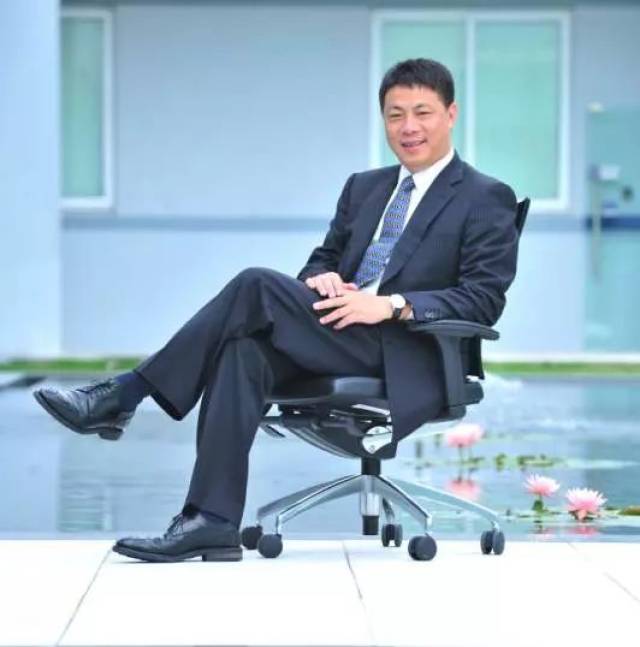 宁波这一家三父子都是大老板!