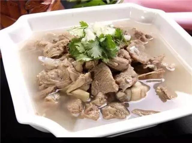 四,清炖羊肉