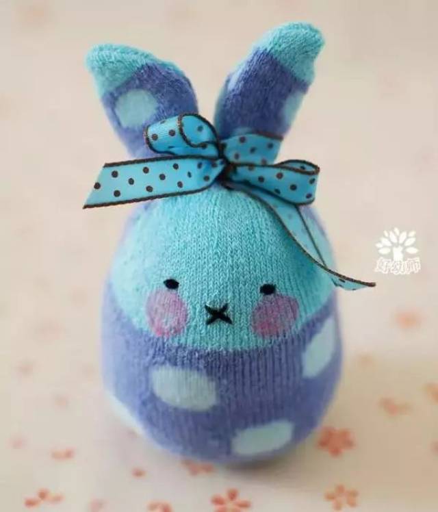 小猫,小兔,鳄鱼玩偶,没想到普通袜子还能干这样的大事