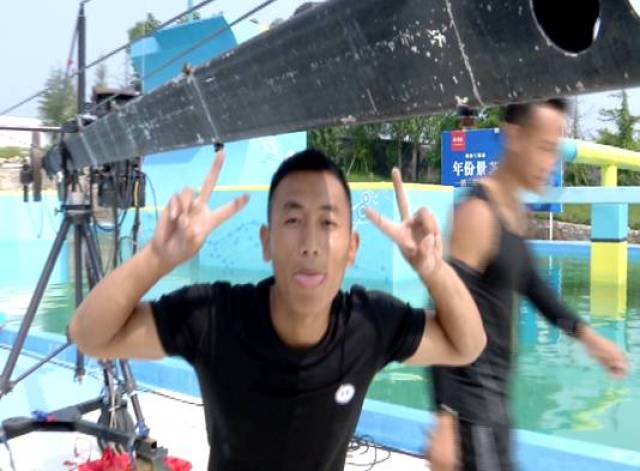 2017《快乐向前冲》年度冠军之战,就在今晚!