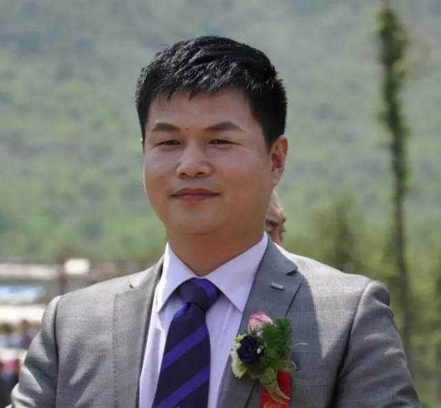 从家徒四壁被迫辍学到异乡打拼成就一番事业,且看“拼命三郎”刘红强的励志