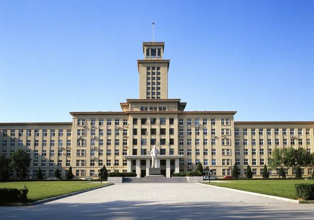 厉害了！天津5所大学入围2018世界大学排行榜！快来给你母校