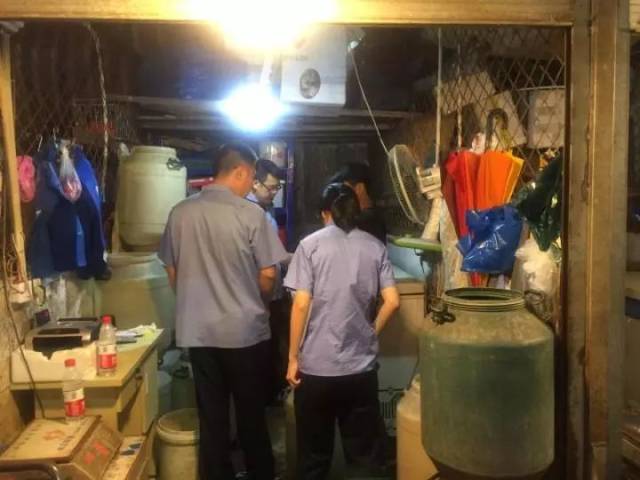 你还敢吃吗？温州菜场发现，去皮荸荠、板栗竟